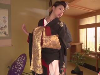 Mqmf toma abajo su kimono para un grande rabo: gratis hd x calificación película 9f